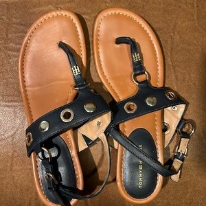 Tommy Hilfiger Sandals 9.5 / small scuff on L toe